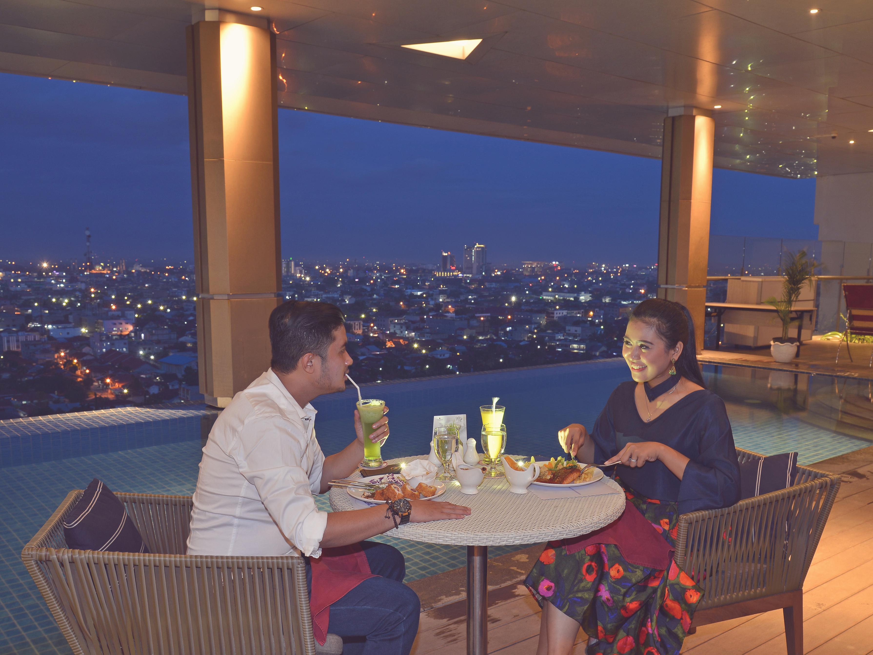 Fox Hotel Pekanbaru Extérieur photo