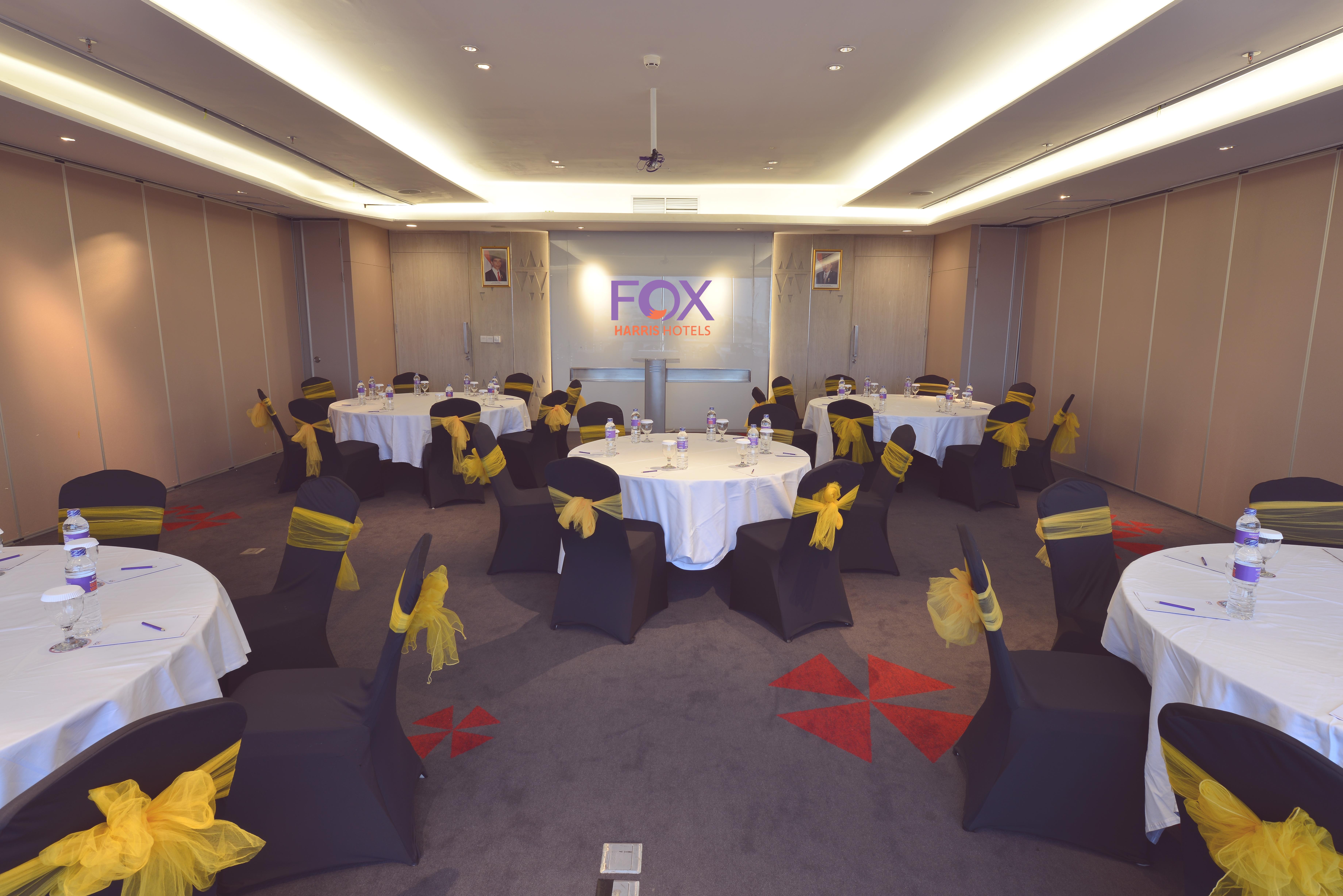 Fox Hotel Pekanbaru Extérieur photo