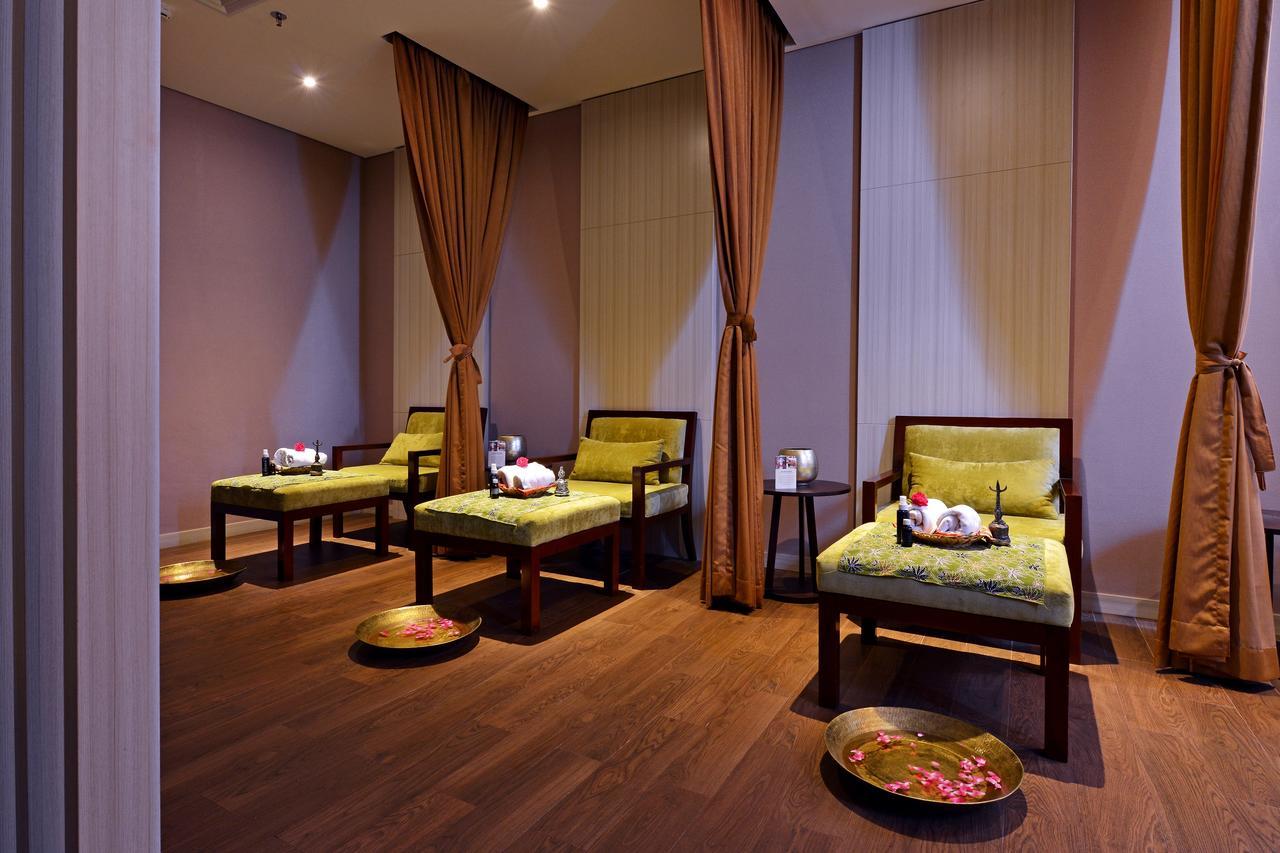 Fox Hotel Pekanbaru Extérieur photo