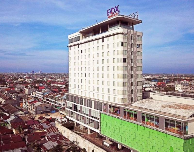 Fox Hotel Pekanbaru Extérieur photo